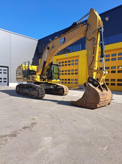 CATERPILLAR 352