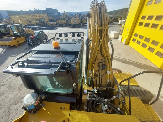 CATERPILLAR 330GC