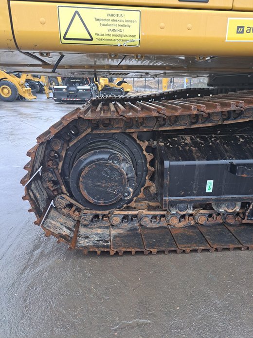 CATERPILLAR 330GC